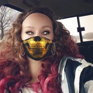 Meet your Posher, Heidi